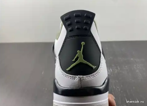 AQ9129-103 AQ9129-103 Jordan Retro Seafoam 4 0512